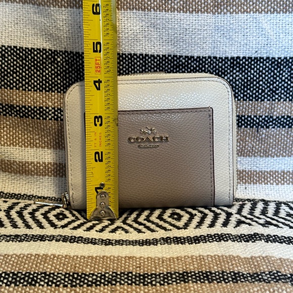 Coach Wallet - Picture 3 of 5